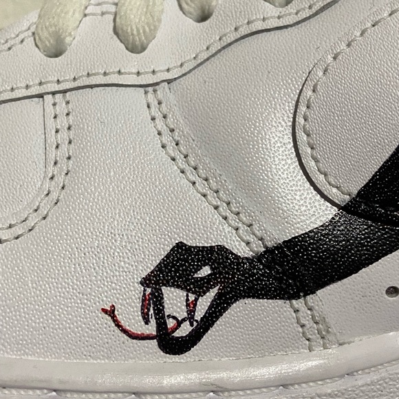 Air Force 1 Custom Little Kids’ Mamba - Picture 2 of 2